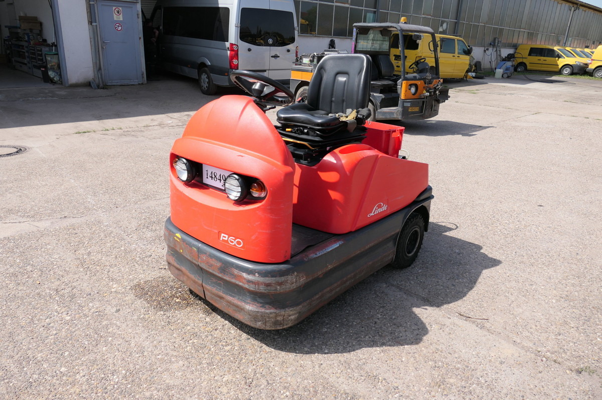 LINDE P 60 Z Schlepper Batterie 38/2019 - Puksiirtraktor: pilt 2 LINDE P 60 Z Schlepper Batterie 38/2019 - Puksiirtraktor: pilt 2