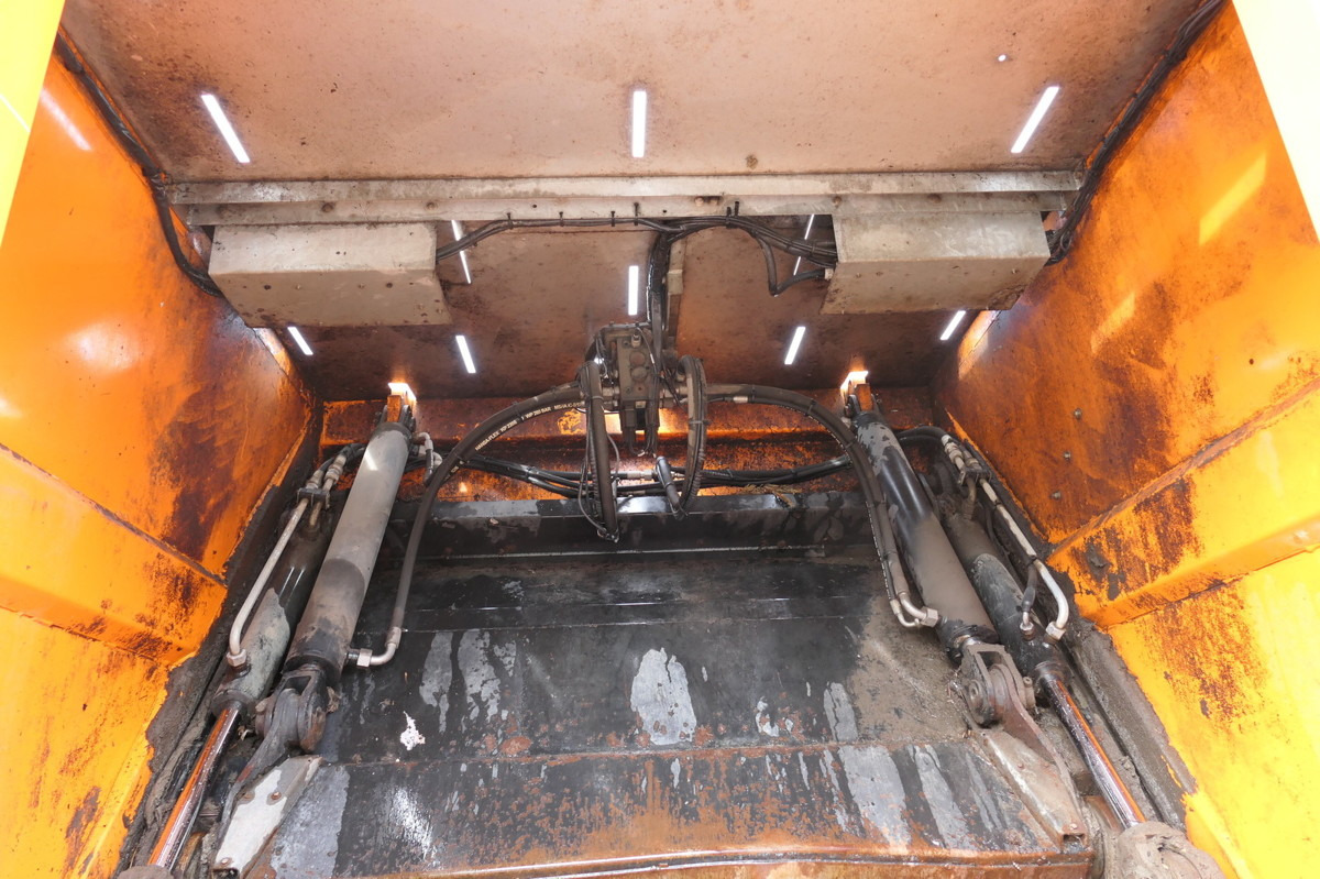 Prügiauto MERCEDES-BENZ 2635 NGE-L62N Econic Aufbau Zöller Medium: pilt 10