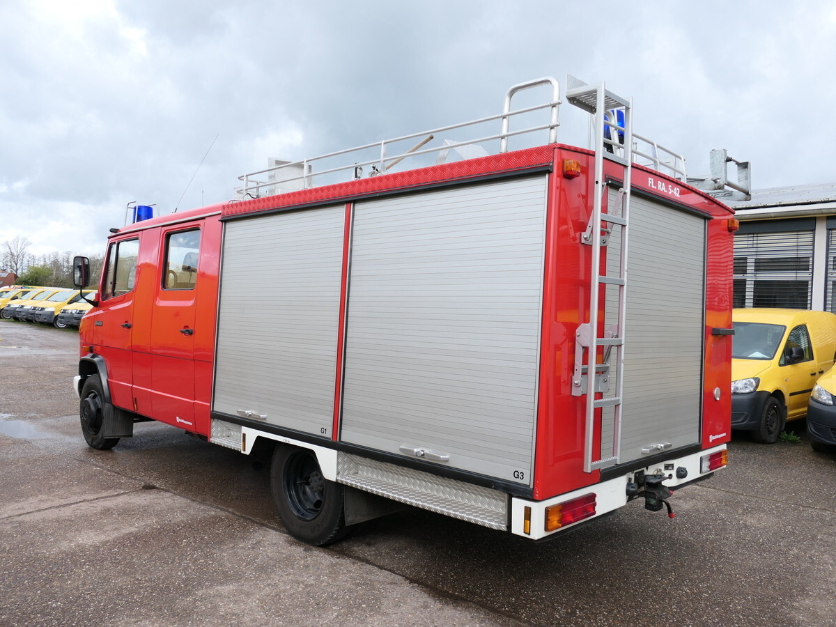 MERCEDES-BENZ 814 D LF 8/6 DoKa AHK Löschwassertank 600L Schli - Kiirabiauto: pilt 4 MERCEDES-BENZ 814 D LF 8/6 DoKa AHK Löschwassertank 600L Schli - Kiirabiauto: pilt 4