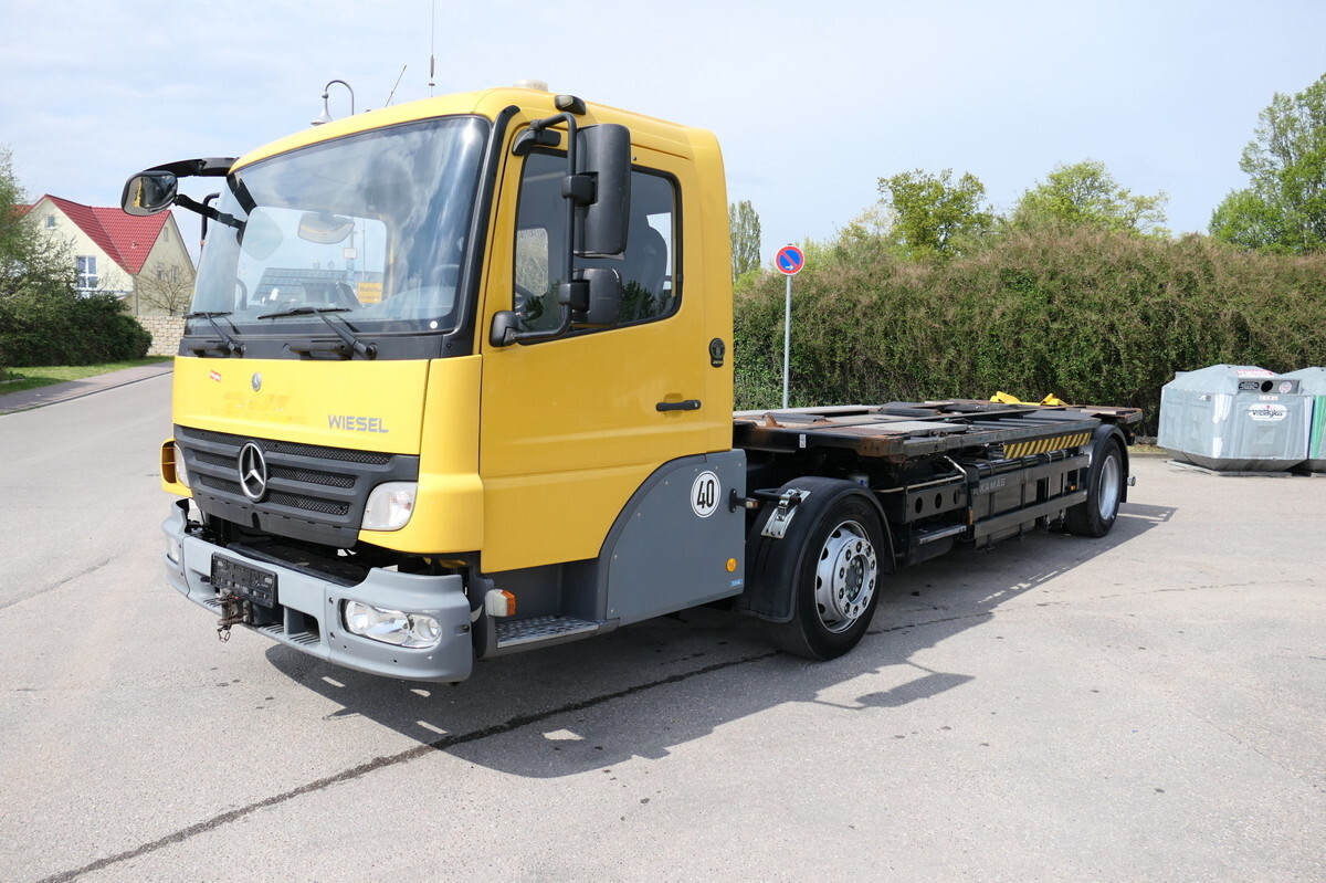 MERCEDES-BENZ KAMAG WBH 25 Wiesel Terberg Umsetzfahrz. Sattelk - Konteinerveduk/ Tõstukiga veoauto: pilt 1 MERCEDES-BENZ KAMAG WBH 25 Wiesel Terberg Umsetzfahrz. Sattelk - Konteinerveduk/ Tõstukiga veoauto: pilt 1