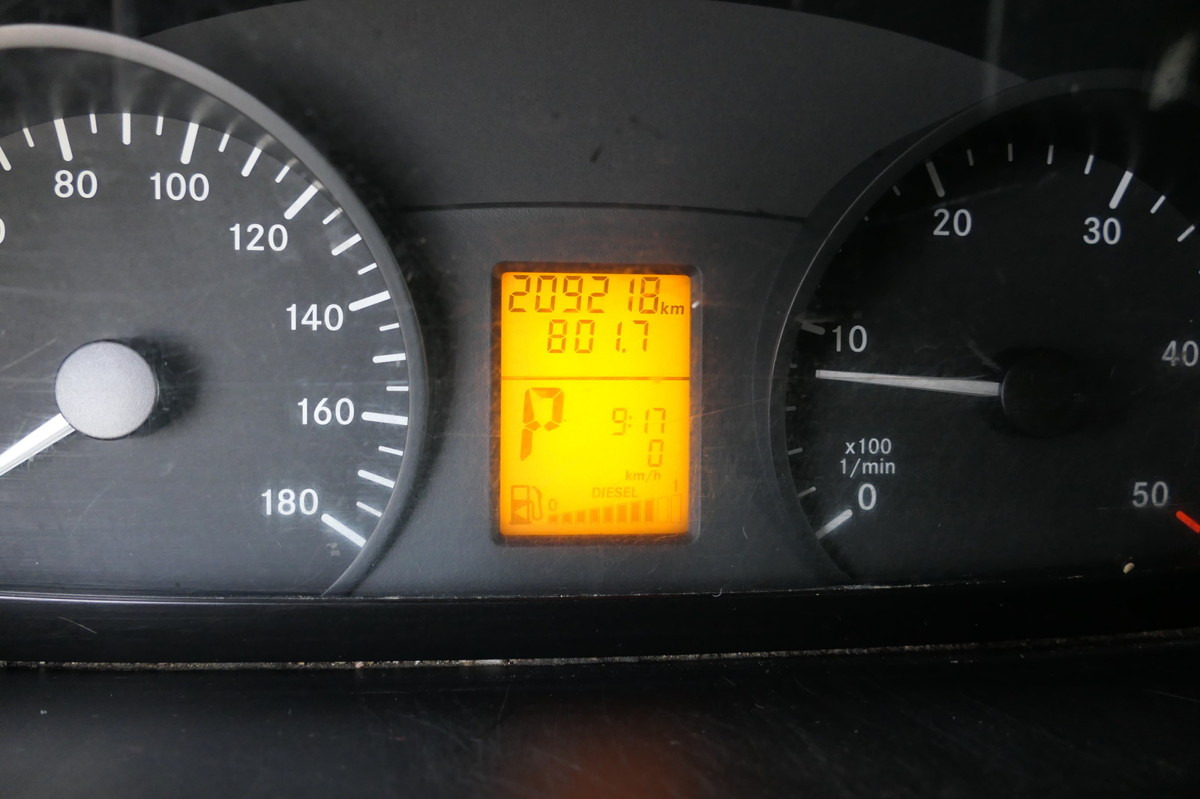 Tarbesõiduk furgoon MERCEDES-BENZ SPRINTER 310 CDI MAXI EURO-5 KOFFER REGALE KAMER: pilt 12 Tarbesõiduk furgoon MERCEDES-BENZ SPRINTER 310 CDI MAXI EURO-5 KOFFER REGALE KAMER: pilt 12