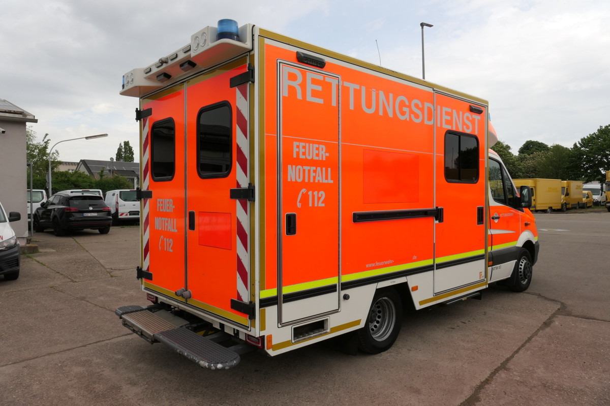 MERCEDES-BENZ Sprinter 519 CDI Klima Krankenwagen - Kiirabiauto: pilt 3 MERCEDES-BENZ Sprinter 519 CDI Klima Krankenwagen - Kiirabiauto: pilt 3