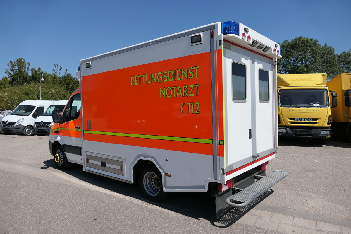 MERCEDES-BENZ Sprinter 519 CDI Klima Krankenwagen - Muu seadmestik: pilt 4 MERCEDES-BENZ Sprinter 519 CDI Klima Krankenwagen - Muu seadmestik: pilt 4