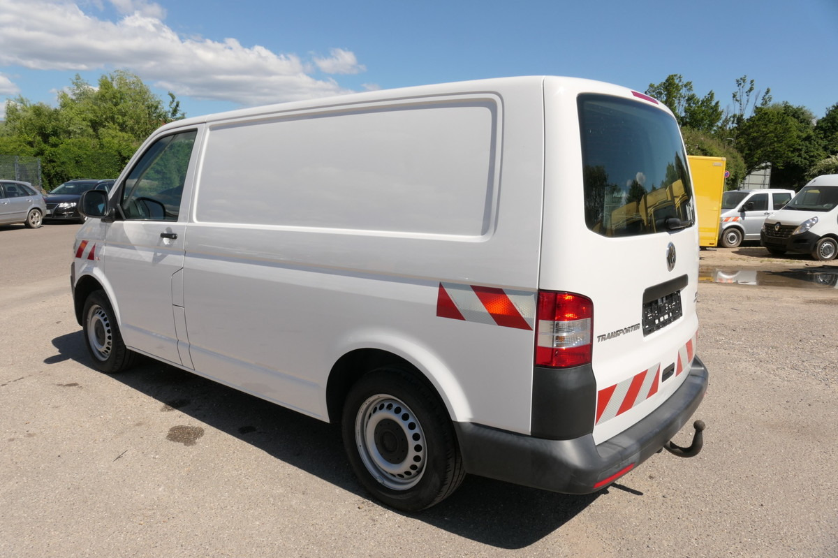 VW T5 2.0 TDI 4Motion 3-Sitzer KLIMA AHK Werkstatte - Kaubik: pilt 5 VW T5 2.0 TDI 4Motion 3-Sitzer KLIMA AHK Werkstatte - Kaubik: pilt 5