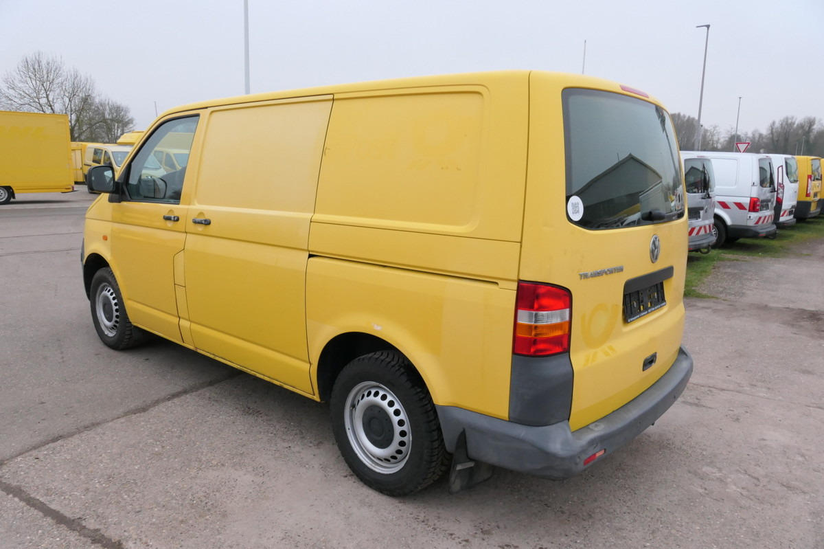 VW T5 Transporter 1.9 TDI PARKTRONIK 2xSCHIEBETÜR - Väike kaubik: pilt 5 VW T5 Transporter 1.9 TDI PARKTRONIK 2xSCHIEBETÜR - Väike kaubik: pilt 5