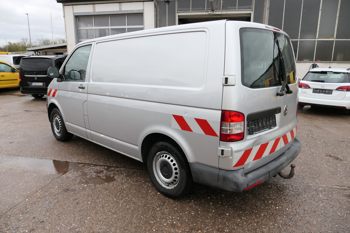 VW T5 Transporter 2.0 TDI 2-Sitzer 4 Motion AHK KLI - Väike kaubik: pilt 5 VW T5 Transporter 2.0 TDI 2-Sitzer 4 Motion AHK KLI - Väike kaubik: pilt 5