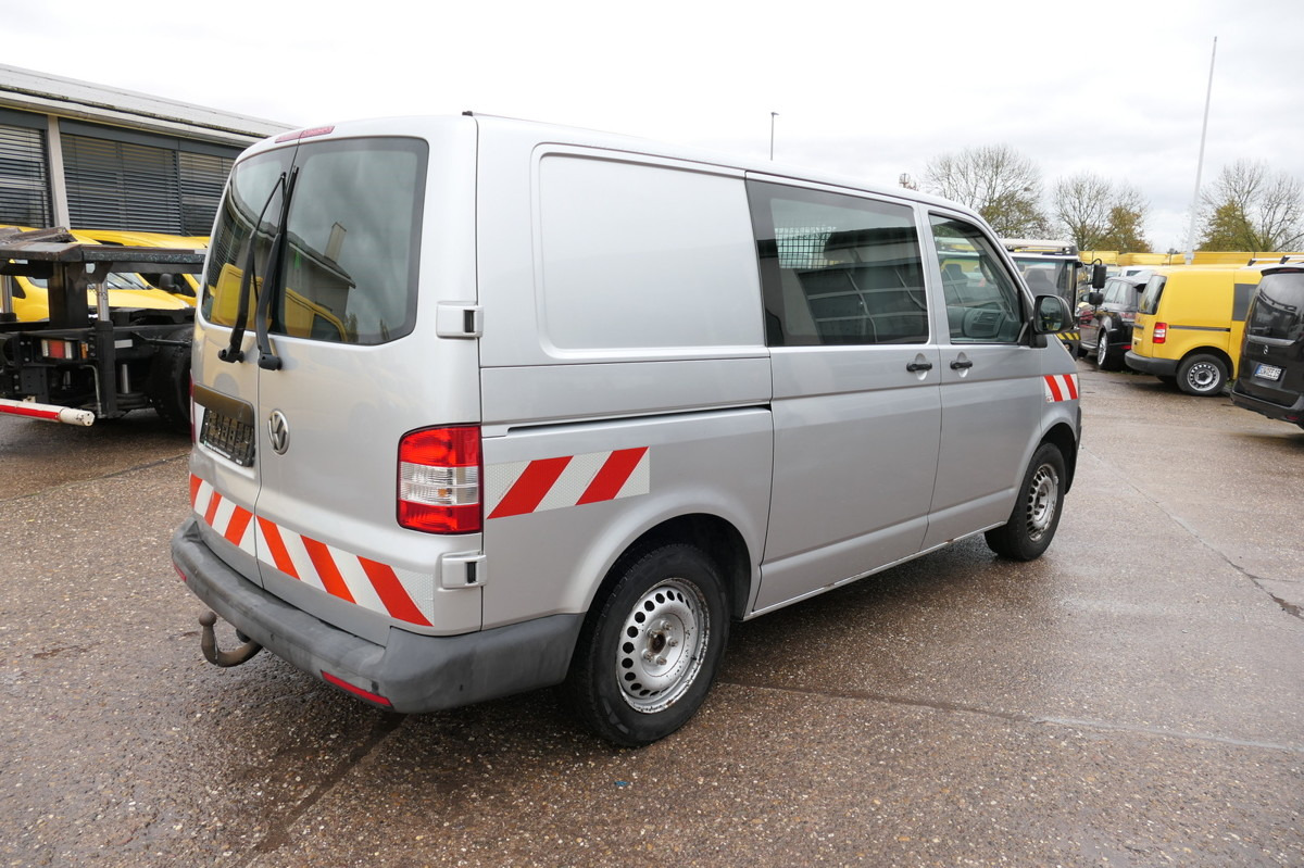 VW T5 Transporter 2.0 TDI 2-Sitzer 4 Motion AHK KLI - Väike kaubik: pilt 4 VW T5 Transporter 2.0 TDI 2-Sitzer 4 Motion AHK KLI - Väike kaubik: pilt 4