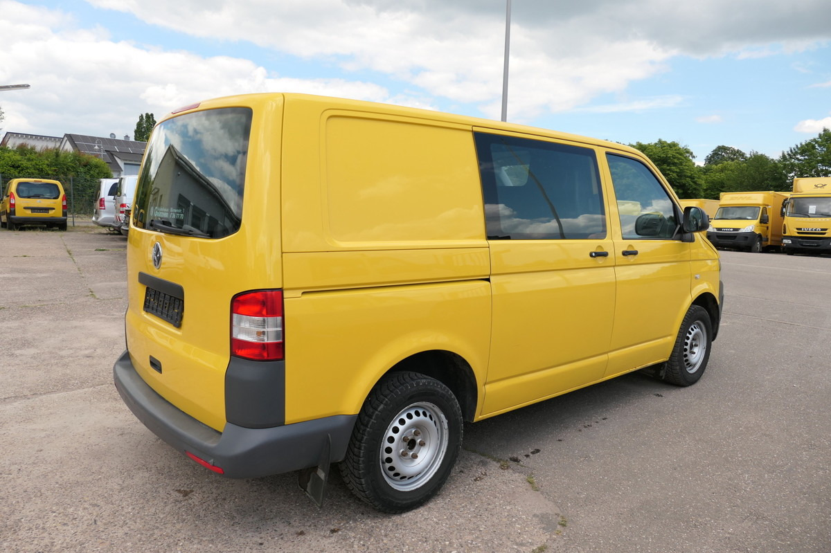 VW T5 Transporter 2.0 TDI 2-Sitzer PARKTRONIK EURO5 - Väike kaubik: pilt 4 VW T5 Transporter 2.0 TDI 2-Sitzer PARKTRONIK EURO5 - Väike kaubik: pilt 4