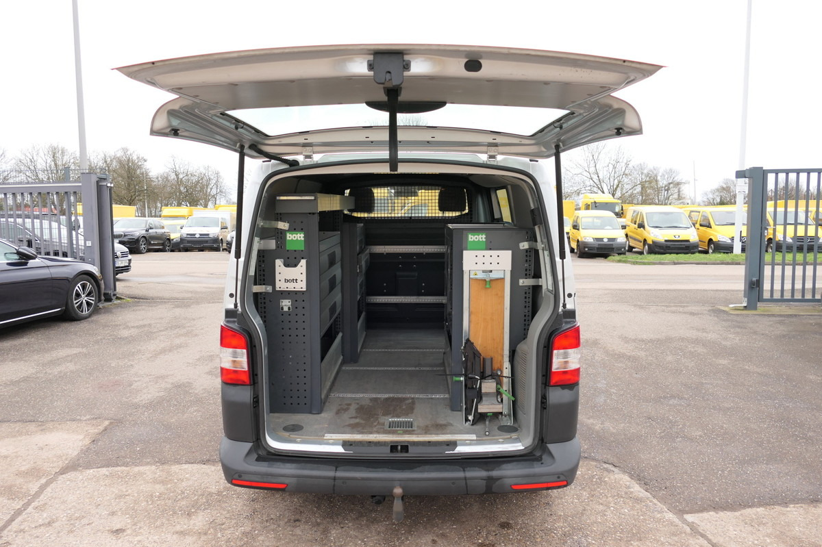 VW T5 Transporter 2.0 TDI 2Sitzer 4Motion AHK KLIMA - Väike kaubik: pilt 1 VW T5 Transporter 2.0 TDI 2Sitzer 4Motion AHK KLIMA - Väike kaubik: pilt 1