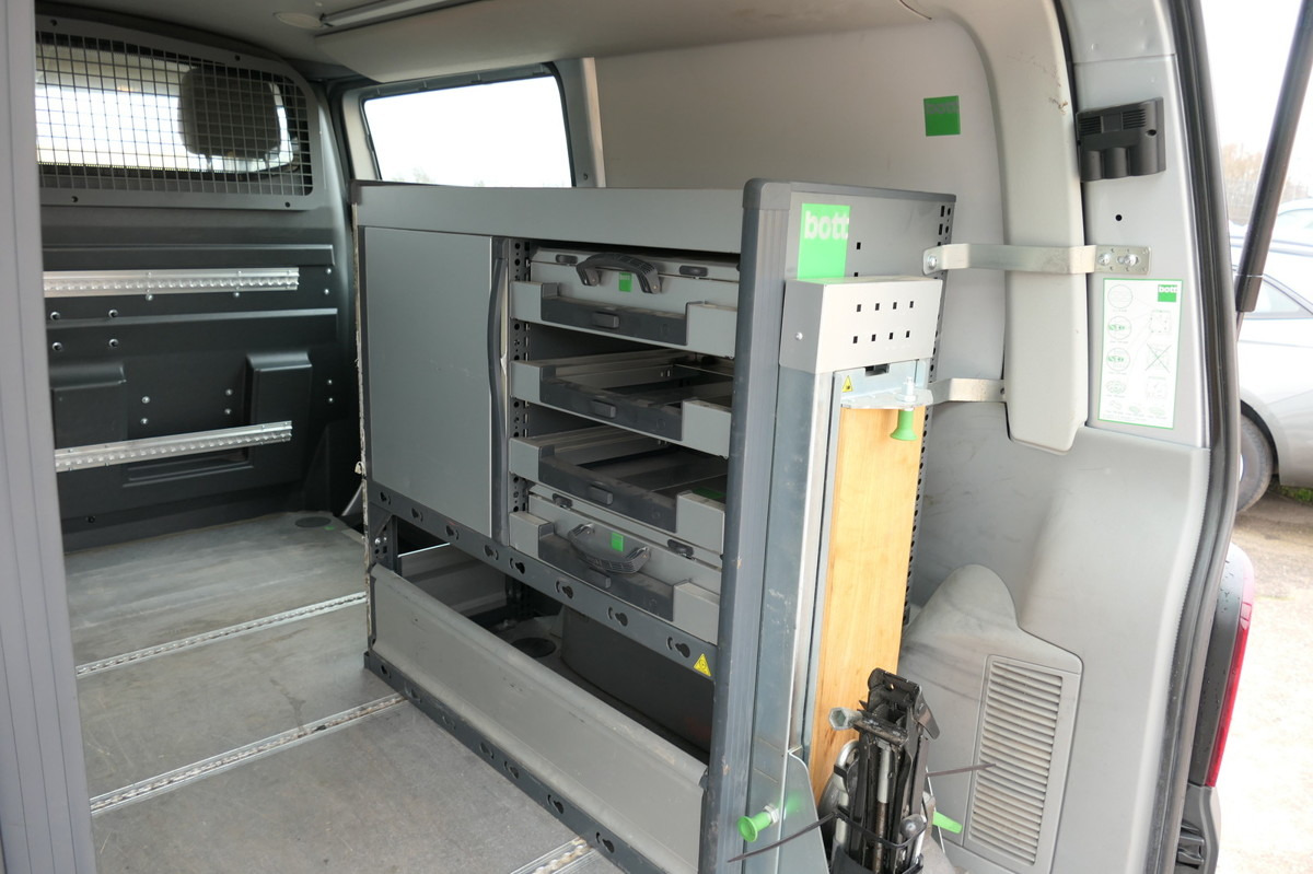 Väike kaubik VW T5 Transporter 2.0 TDI 2Sitzer 4Motion AHK KLIMA: pilt 7