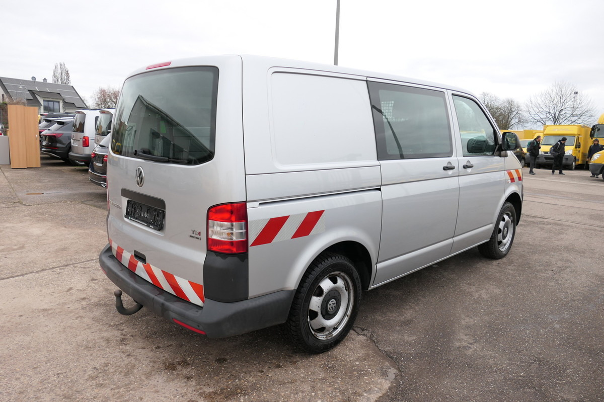 VW T5 Transporter 2.0 TDI 2Sitzer 4Motion AHK KLIMA - Väike kaubik: pilt 4 VW T5 Transporter 2.0 TDI 2Sitzer 4Motion AHK KLIMA - Väike kaubik: pilt 4