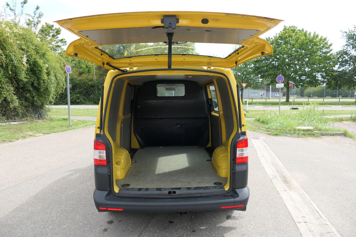 VW T5 Transporter 2.0 TDI EURO-5 CoC 2xSCHIEBETÜR P - Väike kaubik: pilt 5 VW T5 Transporter 2.0 TDI EURO-5 CoC 2xSCHIEBETÜR P - Väike kaubik: pilt 5