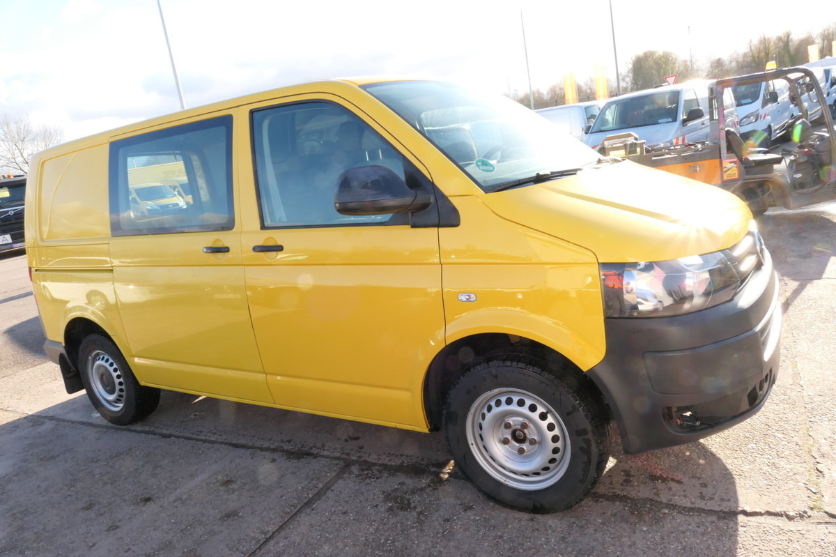 VW T5 Transporter 2.0 TDI EURO-5 CoC PARKTRONIK - Väike kaubik: pilt 3 VW T5 Transporter 2.0 TDI EURO-5 CoC PARKTRONIK - Väike kaubik: pilt 3