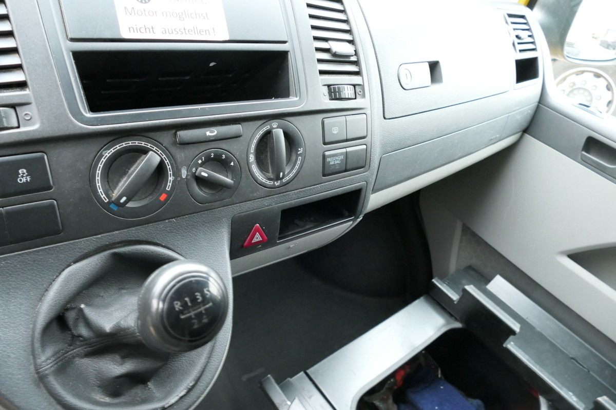 Väike kaubik VW T5 Transporter 2.0 TDI EURO-5 CoC PARKTRONIK: pilt 10