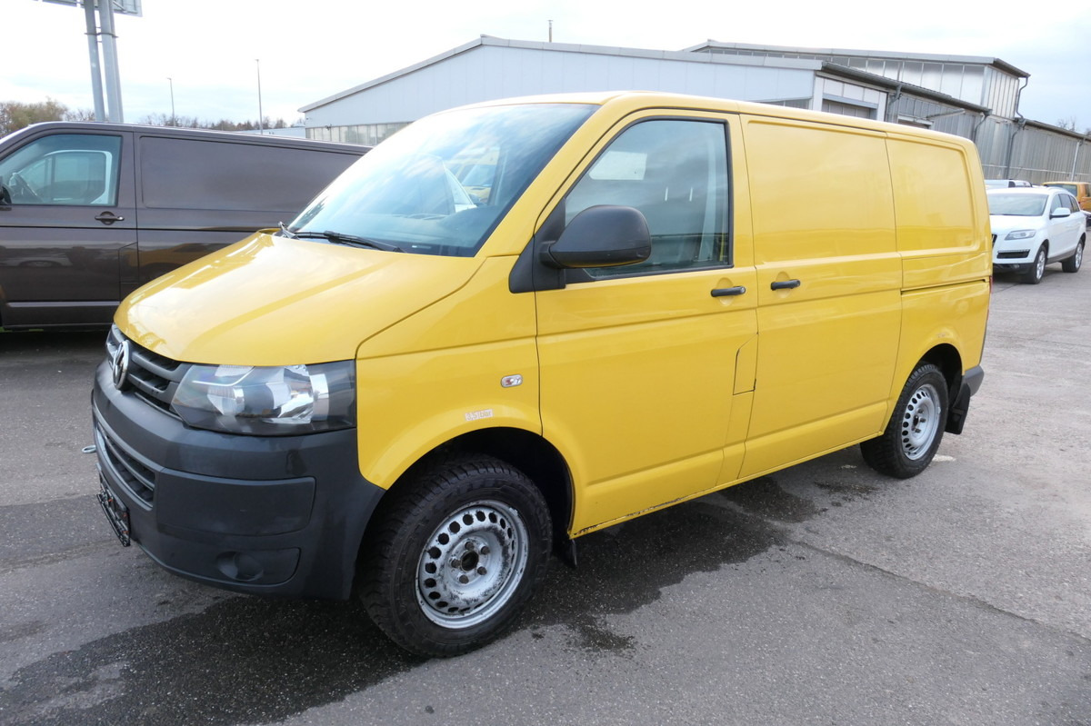 VW T5 Transporter 2.0 TDI EURO-5 CoC PARKTRONIK - Väike kaubik: pilt 2 VW T5 Transporter 2.0 TDI EURO-5 CoC PARKTRONIK - Väike kaubik: pilt 2