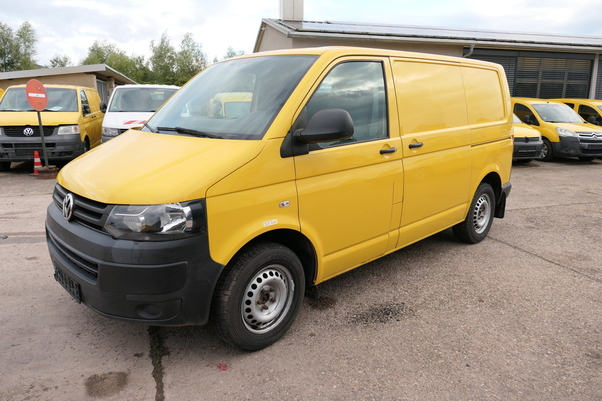 VW T5 Transporter 2.0 TDI EURO-5 CoC PARKTRONIK - Väike kaubik: pilt 2 VW T5 Transporter 2.0 TDI EURO-5 CoC PARKTRONIK - Väike kaubik: pilt 2