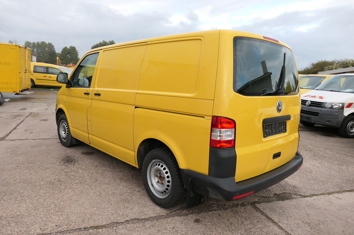 VW T5 Transporter 2.0 TDI EURO-5 CoC PARKTRONIK - Väike kaubik: pilt 5 VW T5 Transporter 2.0 TDI EURO-5 CoC PARKTRONIK - Väike kaubik: pilt 5