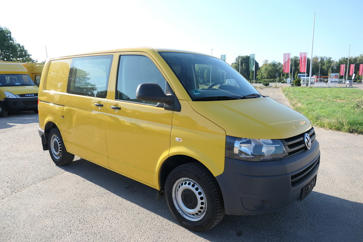 VW T5 Transporter 2.0 TDI PARKTRONIK 2xSCHIEBETÜR C - Väike kaubik: pilt 3 VW T5 Transporter 2.0 TDI PARKTRONIK 2xSCHIEBETÜR C - Väike kaubik: pilt 3