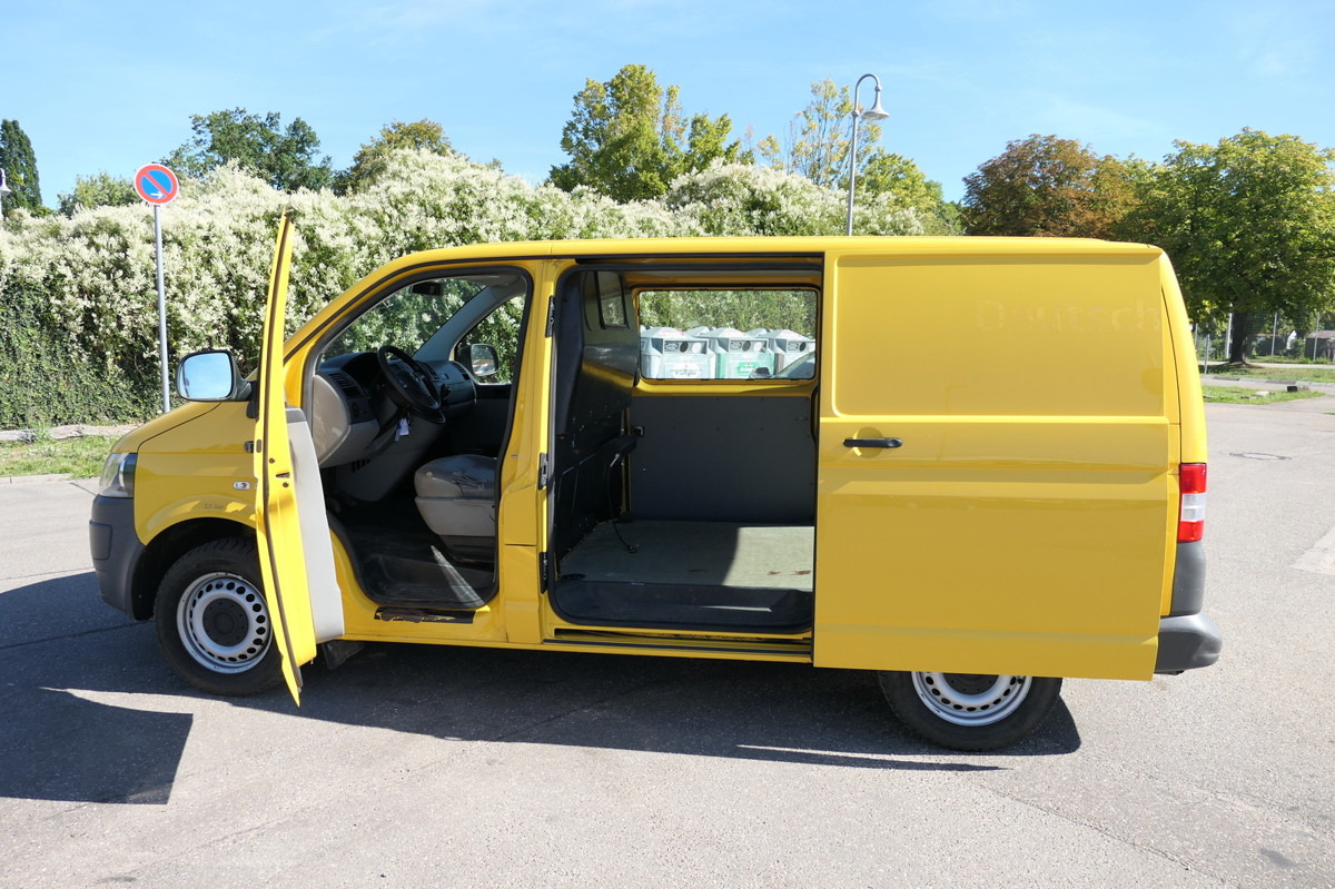 Väike kaubik VW T5 Transporter 2.0 TDI PARKTRONIK 2xSCHIEBETÜR: pilt 6