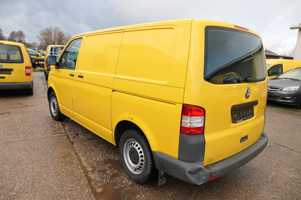 VW T5 Transporter 2.0 TDI PARKTRONIK EURO-5 2xSCHIE - Väike kaubik: pilt 5 VW T5 Transporter 2.0 TDI PARKTRONIK EURO-5 2xSCHIE - Väike kaubik: pilt 5