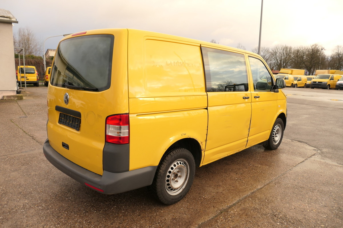VW T5 Transporter 2.0 TDI PARKTRONIK EURO-5 2xSCHIE - Väike kaubik: pilt 4 VW T5 Transporter 2.0 TDI PARKTRONIK EURO-5 2xSCHIE - Väike kaubik: pilt 4