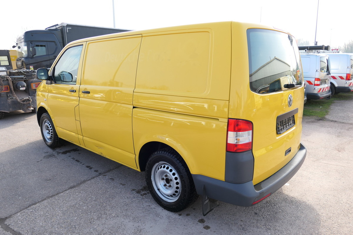 VW T5 Transporter 2.0 TDI PARKTRONIK EURO-5 2xSCHIE - Väike kaubik: pilt 4 VW T5 Transporter 2.0 TDI PARKTRONIK EURO-5 2xSCHIE - Väike kaubik: pilt 4