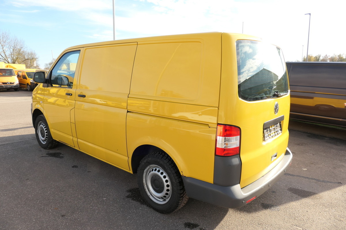 VW T5 Transporter 2.0 TDI PARKTRONIK EURO-5 2xSCHIE - Väike kaubik: pilt 5 VW T5 Transporter 2.0 TDI PARKTRONIK EURO-5 2xSCHIE - Väike kaubik: pilt 5