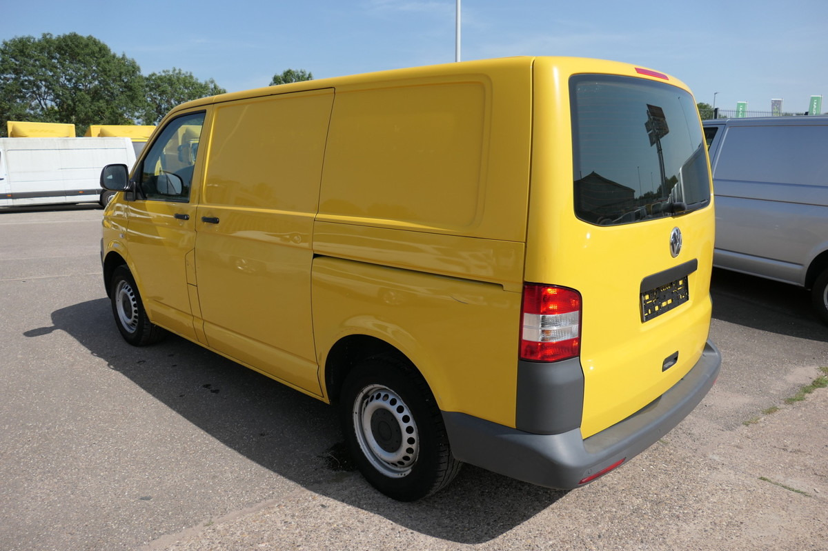 VW T5 Transporter 2.0 TDI PARKTRONIK EURO5 2xSCHIEB - Väike kaubik: pilt 4 VW T5 Transporter 2.0 TDI PARKTRONIK EURO5 2xSCHIEB - Väike kaubik: pilt 4