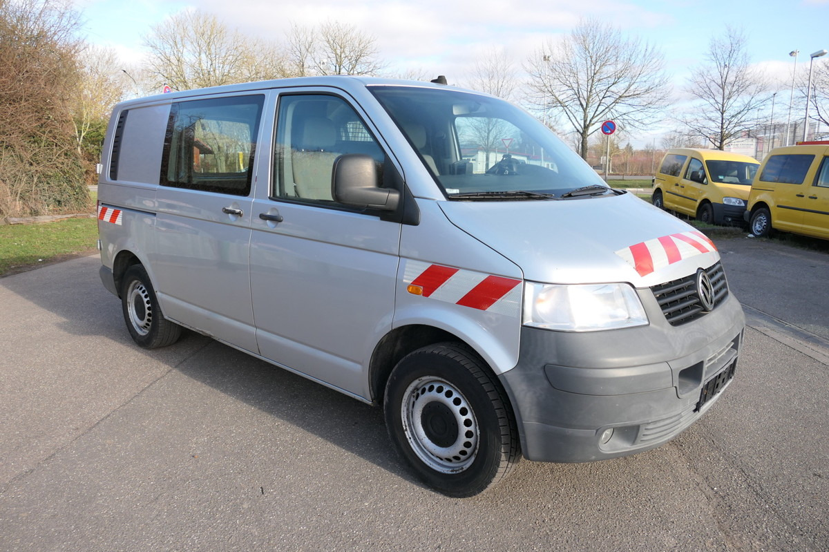 VW T5 Transporter 2.5 TDI 2-Sitzer 4Motion AHK KLIM - Väike kaubik: pilt 2 VW T5 Transporter 2.5 TDI 2-Sitzer 4Motion AHK KLIM - Väike kaubik: pilt 2