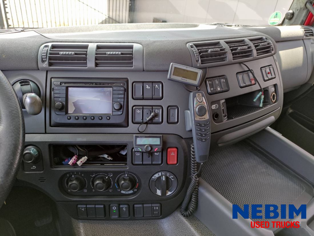 DAF CF 440 4x2 - Space cab - Sadulveok: pilt 4 DAF CF 440 4x2 - Space cab - Sadulveok: pilt 4