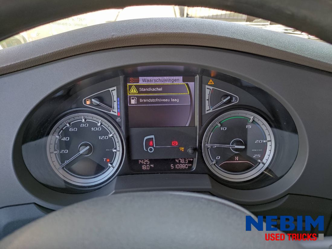 DAF XF 450 6x2 FTG 510.880Km - ADR/VLG - AT - Sadulveok: pilt 4 DAF XF 450 6x2 FTG 510.880Km - ADR/VLG - AT - Sadulveok: pilt 4