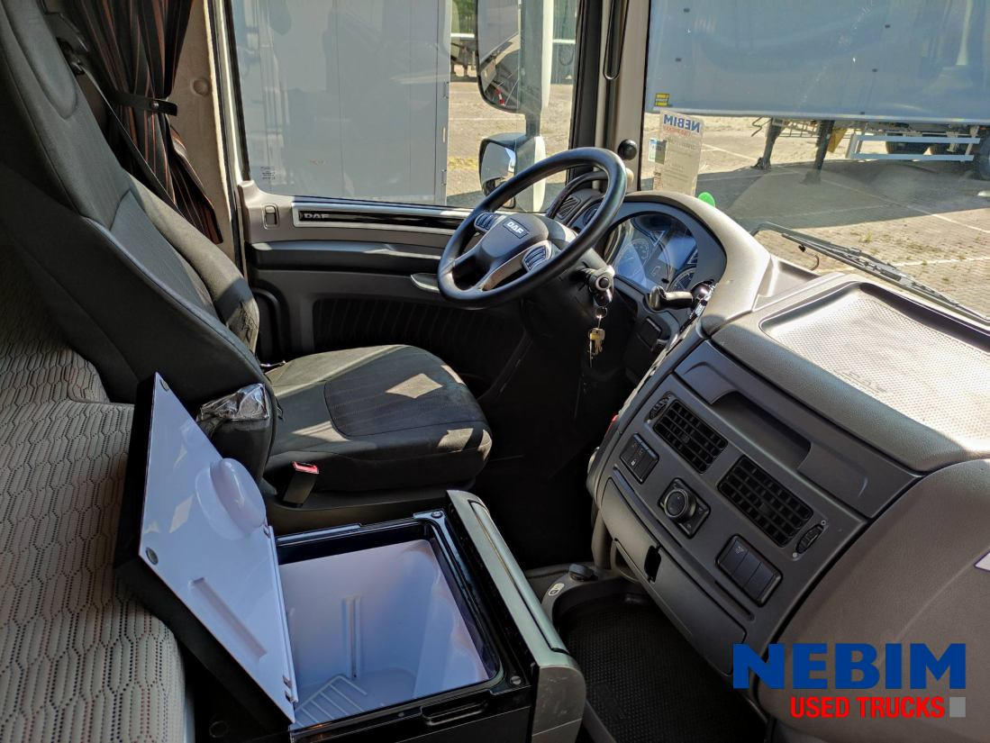 DAF XF 450 6x2 Spacecab - 492.956Km - Sadulveok: pilt 3 DAF XF 450 6x2 Spacecab - 492.956Km - Sadulveok: pilt 3