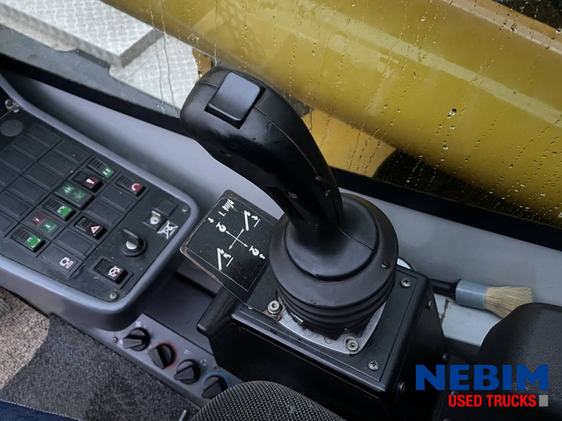 Volvo FM 400 8X4 - Faun Tadano HK40-Only TO BE Viewed BY Appointment - Kraanaga veoauto: pilt 5 Volvo FM 400 8X4 - Faun Tadano HK40-Only TO BE Viewed BY Appointment - Kraanaga veoauto: pilt 5