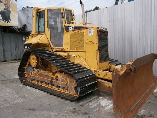 KOMATSU D65 EX-15 - Relss - Buldooser: pilt 3 KOMATSU D65 EX-15 - Relss - Buldooser: pilt 3