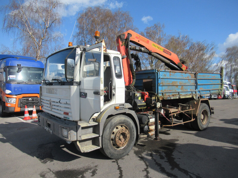 Renault G300 - Madelveok/ Platvormveok, Kraanaga veoauto: pilt 4 Renault G300 - Madelveok/ Platvormveok, Kraanaga veoauto: pilt 4