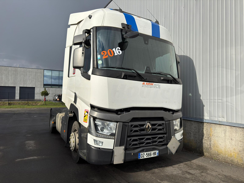 Renault T440 - Sadulveok: pilt 1 Renault T440 - Sadulveok: pilt 1
