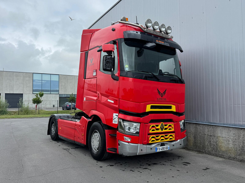 Renault T520 - Sadulveok: pilt 1 Renault T520 - Sadulveok: pilt 1