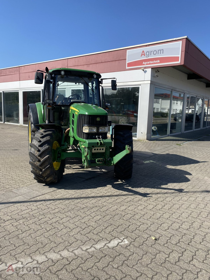 John Deere 6330 Standard - Traktor: pilt 4 John Deere 6330 Standard - Traktor: pilt 4