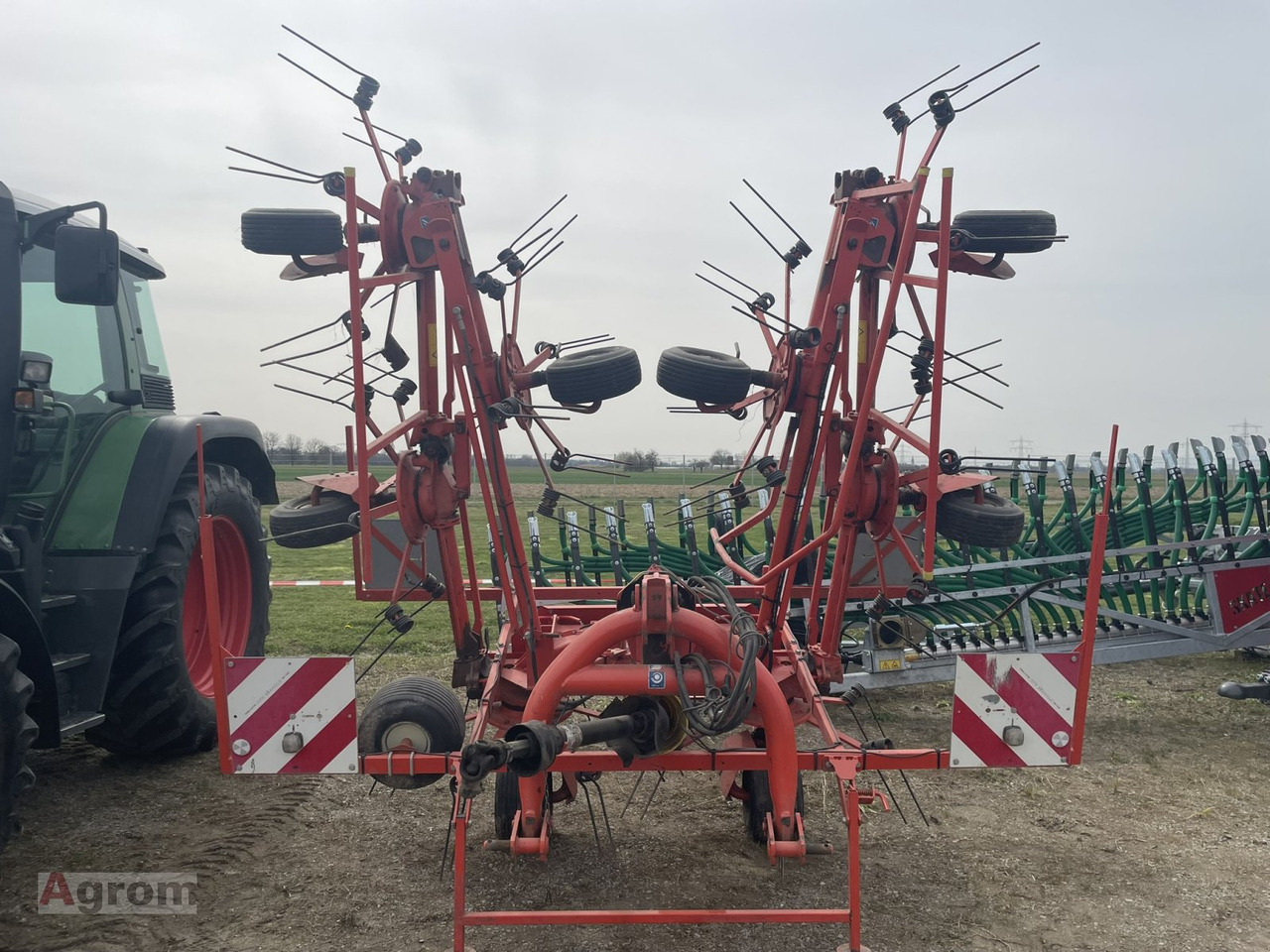Kuhn GF 8501 - Kaarutaja/ Reha: pilt 1 Kuhn GF 8501 - Kaarutaja/ Reha: pilt 1