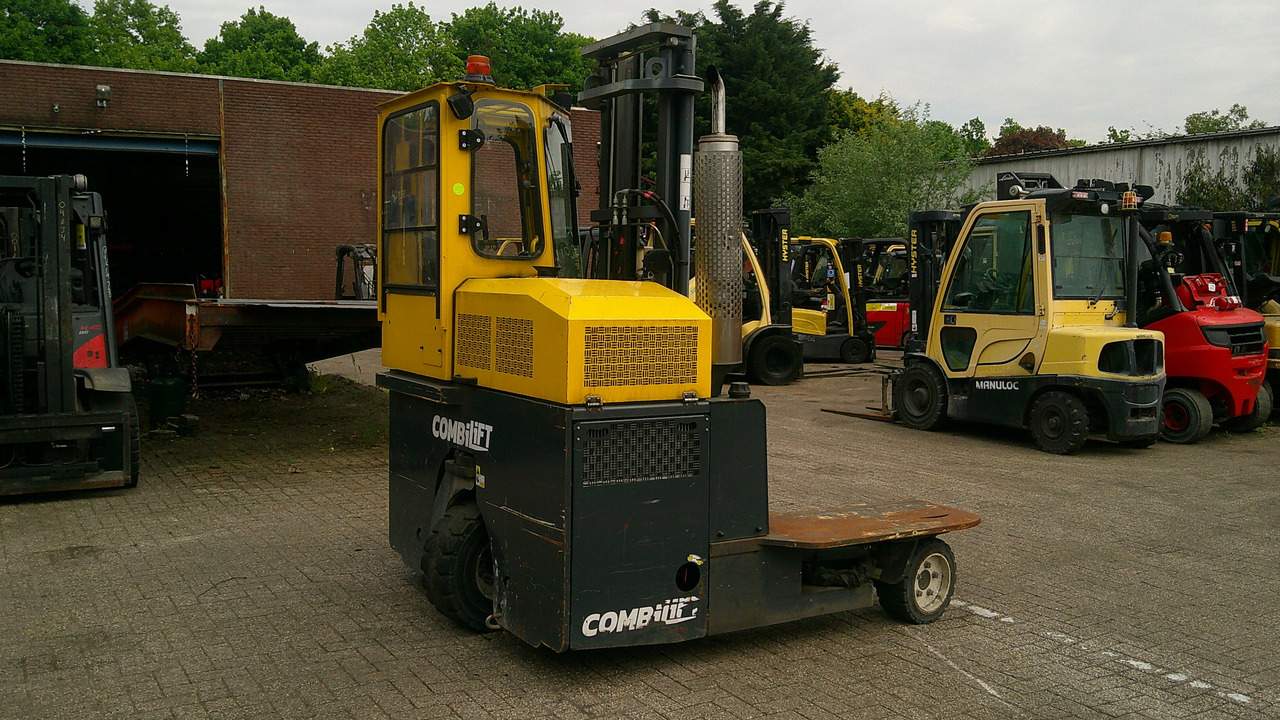 COMBILIFT C3000 CABIN - Küljelaadur: pilt 1 COMBILIFT C3000 CABIN - Küljelaadur: pilt 1