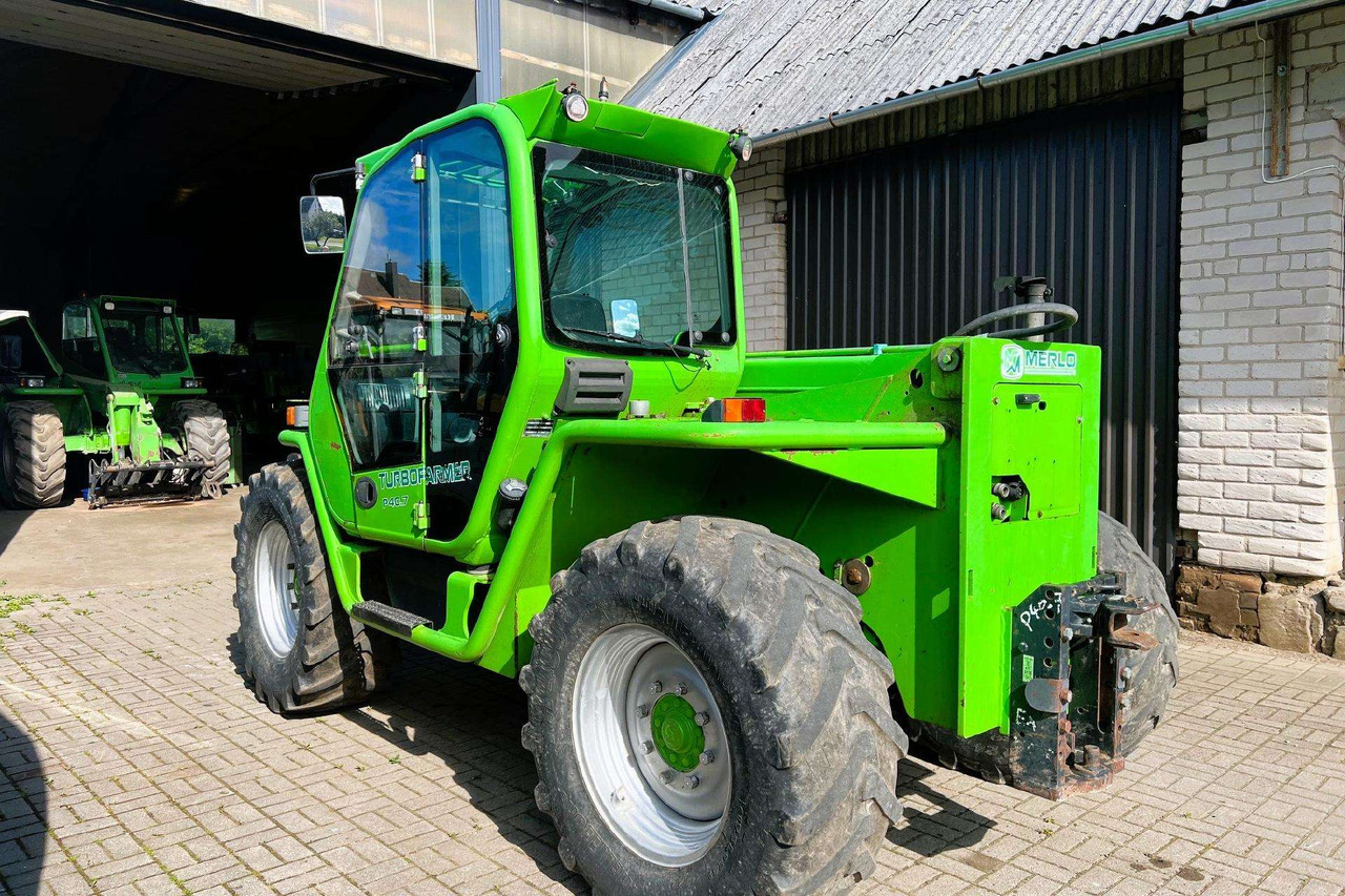 Merlo P40.7 CS - Teleskooplaadur: pilt 3 Merlo P40.7 CS - Teleskooplaadur: pilt 3