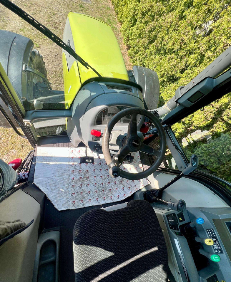 Traktor Valtra T160: pilt 16
