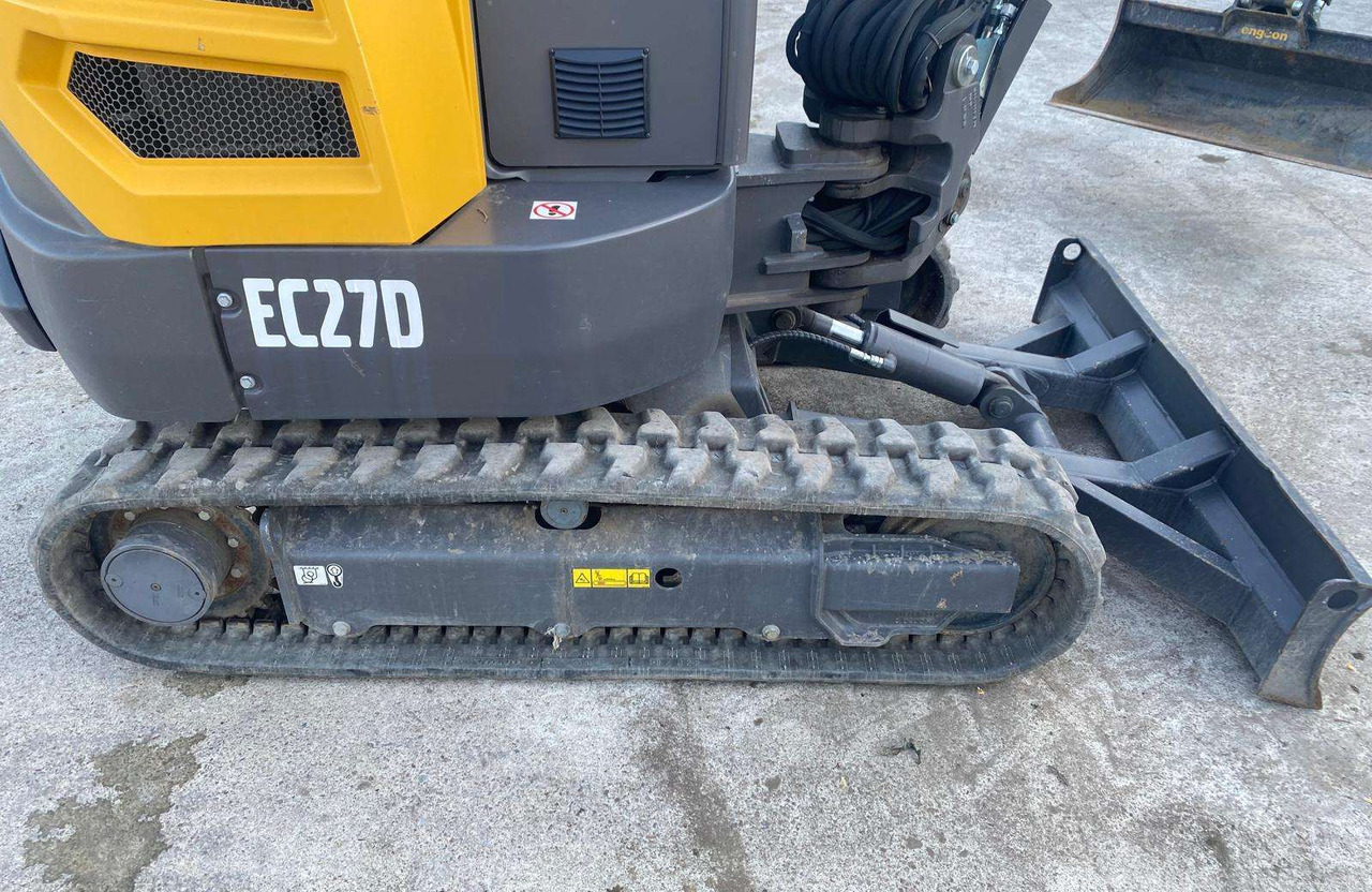 Volvo EC27D - Ekskavaator: pilt 3 Volvo EC27D - Ekskavaator: pilt 3