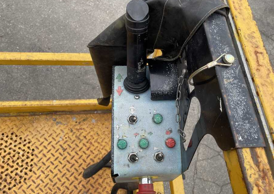 HAULOTTE COMPACT 12 RTE Batterie NUOVE - Käärlift: pilt 4 HAULOTTE COMPACT 12 RTE Batterie NUOVE - Käärlift: pilt 4