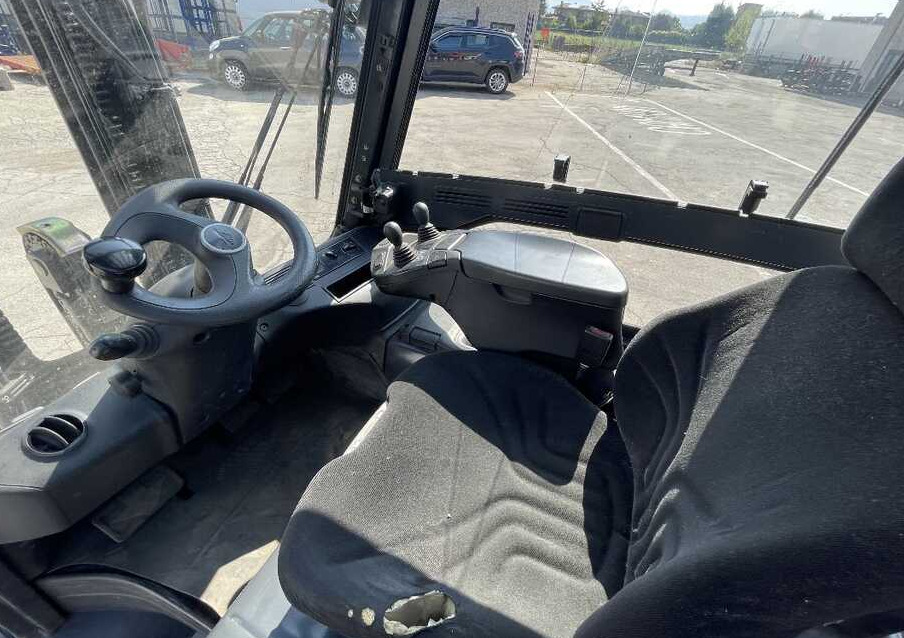 Linde E 35 HL - Elektritõstuk: pilt 4 Linde E 35 HL - Elektritõstuk: pilt 4