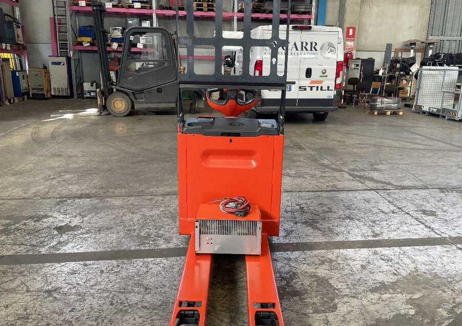 Linde T 16/1152 - Kaubaaluste tõstuk: pilt 3 Linde T 16/1152 - Kaubaaluste tõstuk: pilt 3