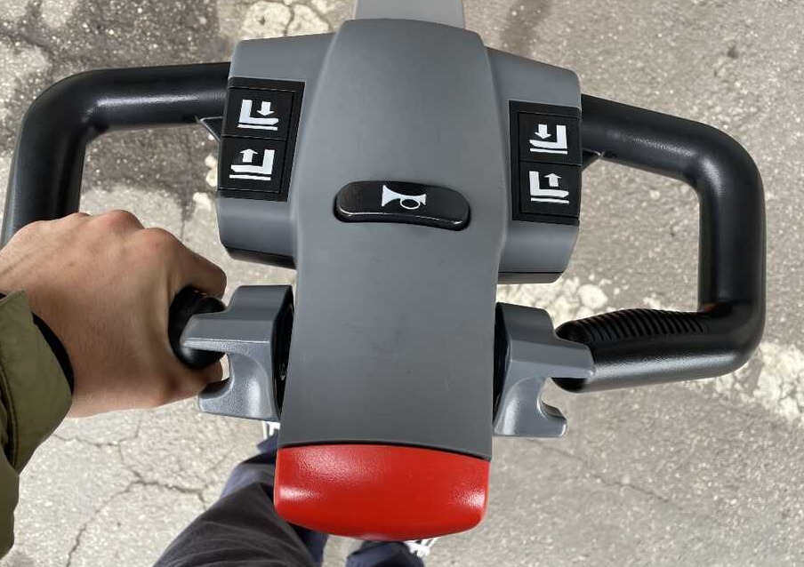 Still ECH 15 (30 Ah) PUx1 - Kaubaaluste tõstuk: pilt 4 Still ECH 15 (30 Ah) PUx1 - Kaubaaluste tõstuk: pilt 4