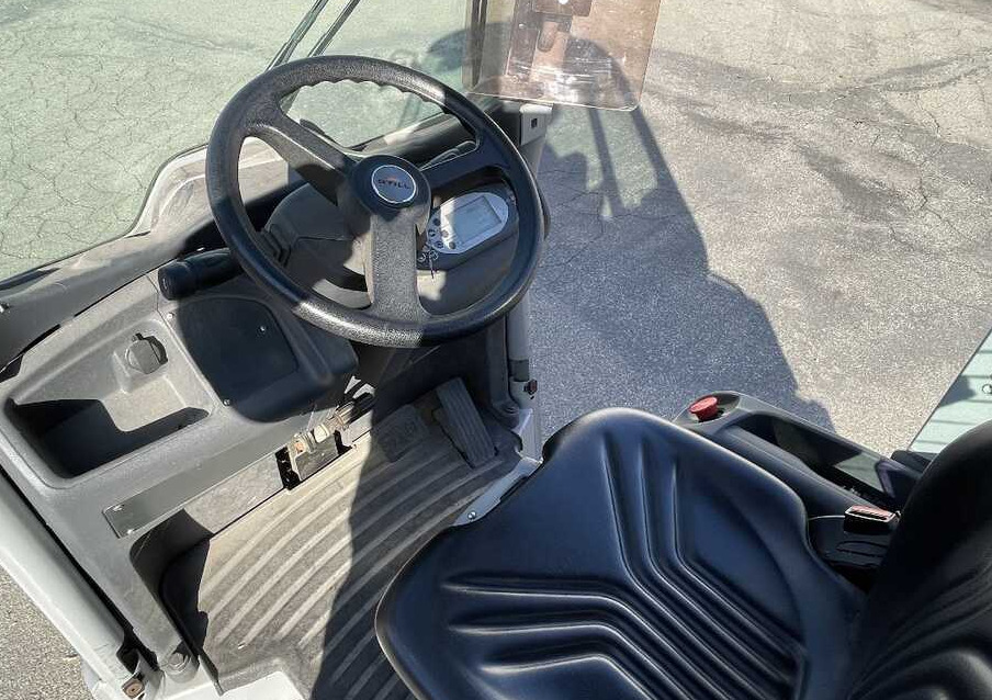 Still LTX 70 (700 ore di lavoro) - Puksiirtraktor: pilt 2 Still LTX 70 (700 ore di lavoro) - Puksiirtraktor: pilt 2