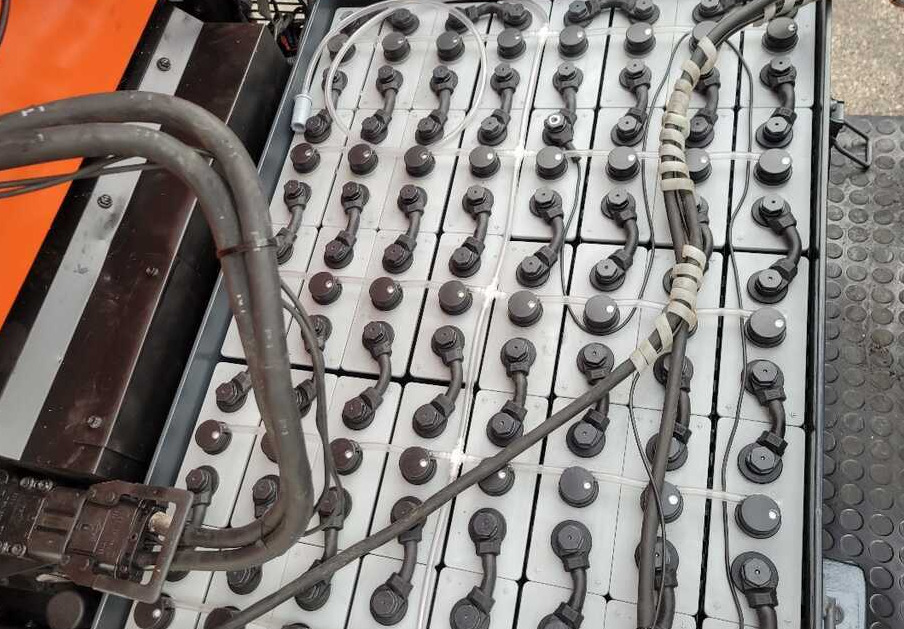 Toyota 7 FBMF 25 (BATTERIA NUOVA) - Elektritõstuk: pilt 4 Toyota 7 FBMF 25 (BATTERIA NUOVA) - Elektritõstuk: pilt 4