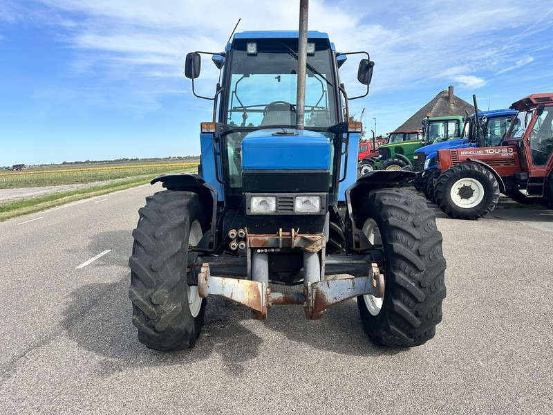 Ford 6640 SL - Traktor: pilt 2 Ford 6640 SL - Traktor: pilt 2